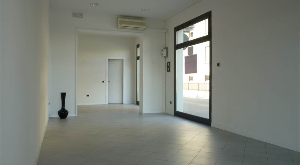 Interno